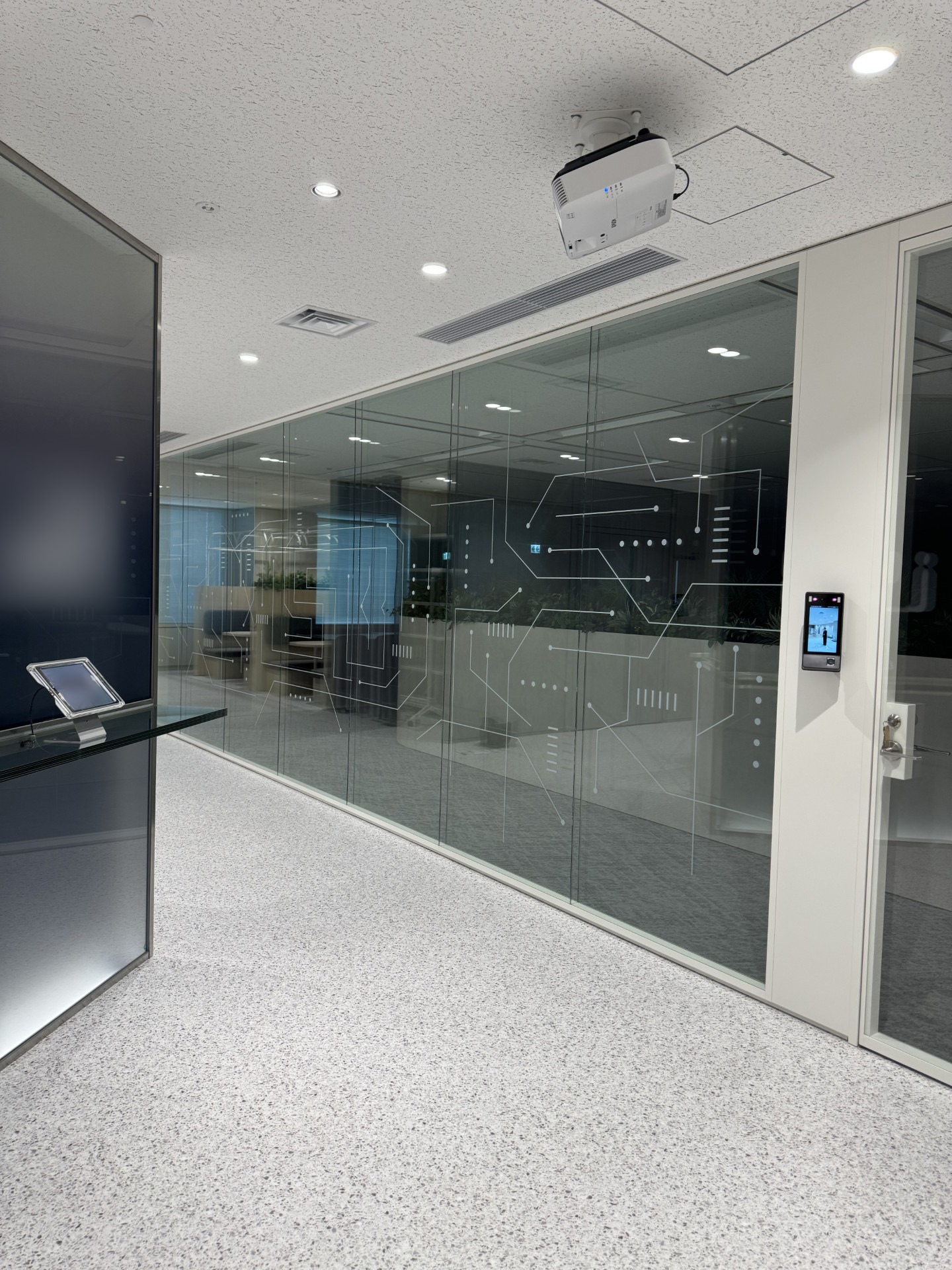 モバイル機器・医療機器メーカー