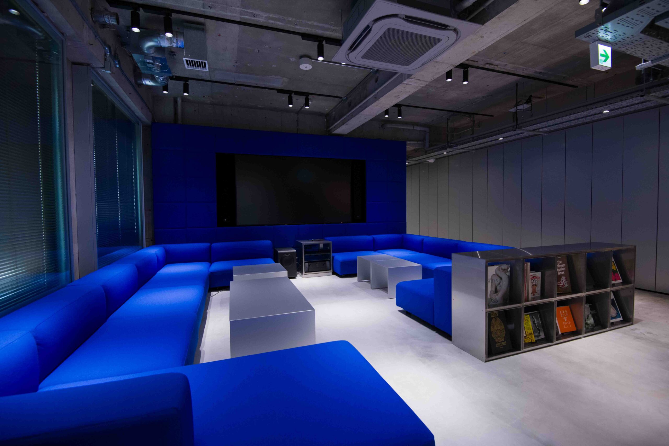 音楽・映像大手エンターテイメント企業